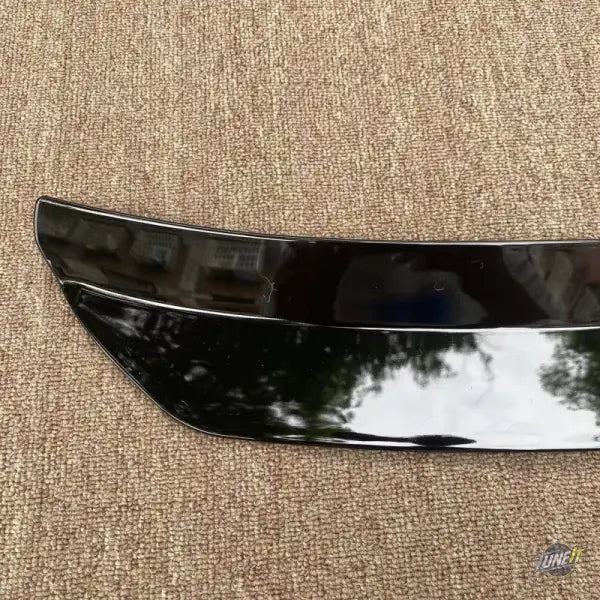 Aileron de toit Audi A3 8P un style sportif s’intègre parfaitement - Glossy Black