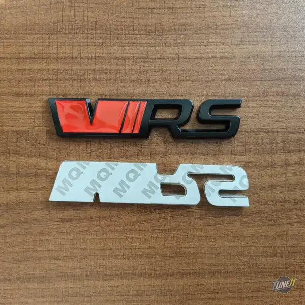 Badge de coffre 3D RS pour Kodiaq Rapid Fabia Octavia MK4 VRS - Red Black