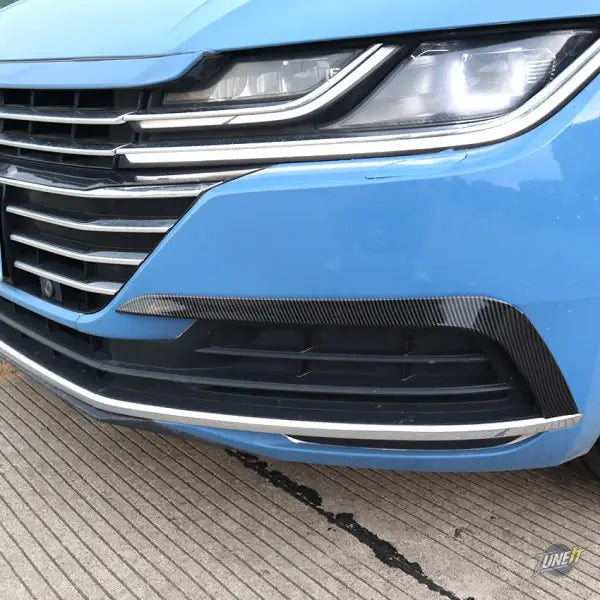 Couvercle de phare antibrouillard Volkswagen Arteon design élégant noir brillant