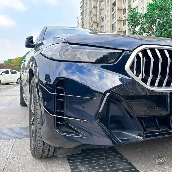 Pare-chocs avant BMW X6 G06 Noir Brillant Style Carbone Pièces Compatibles