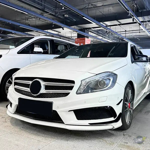 Pare-chocs avant brillant Mercedes Benz Classe A W176 Noir Brillant